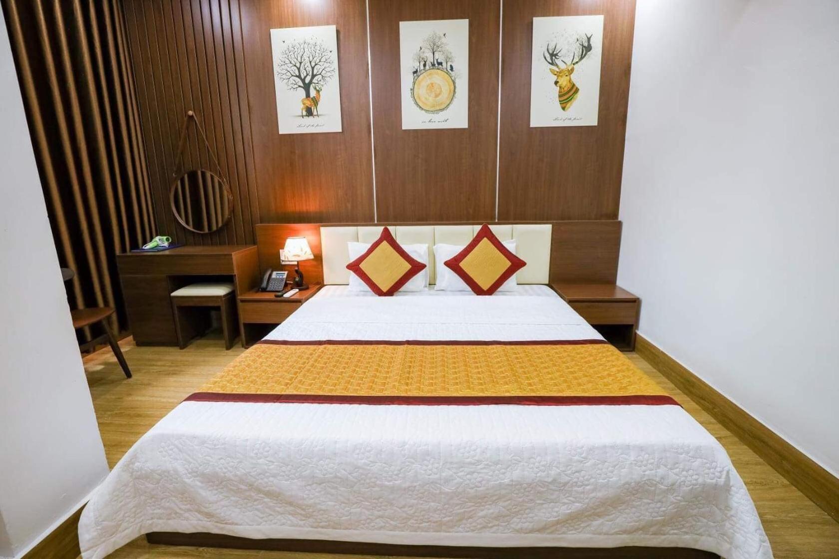 Khach San Kien Ngoc Otel Dong Khe Sau Dış mekan fotoğraf