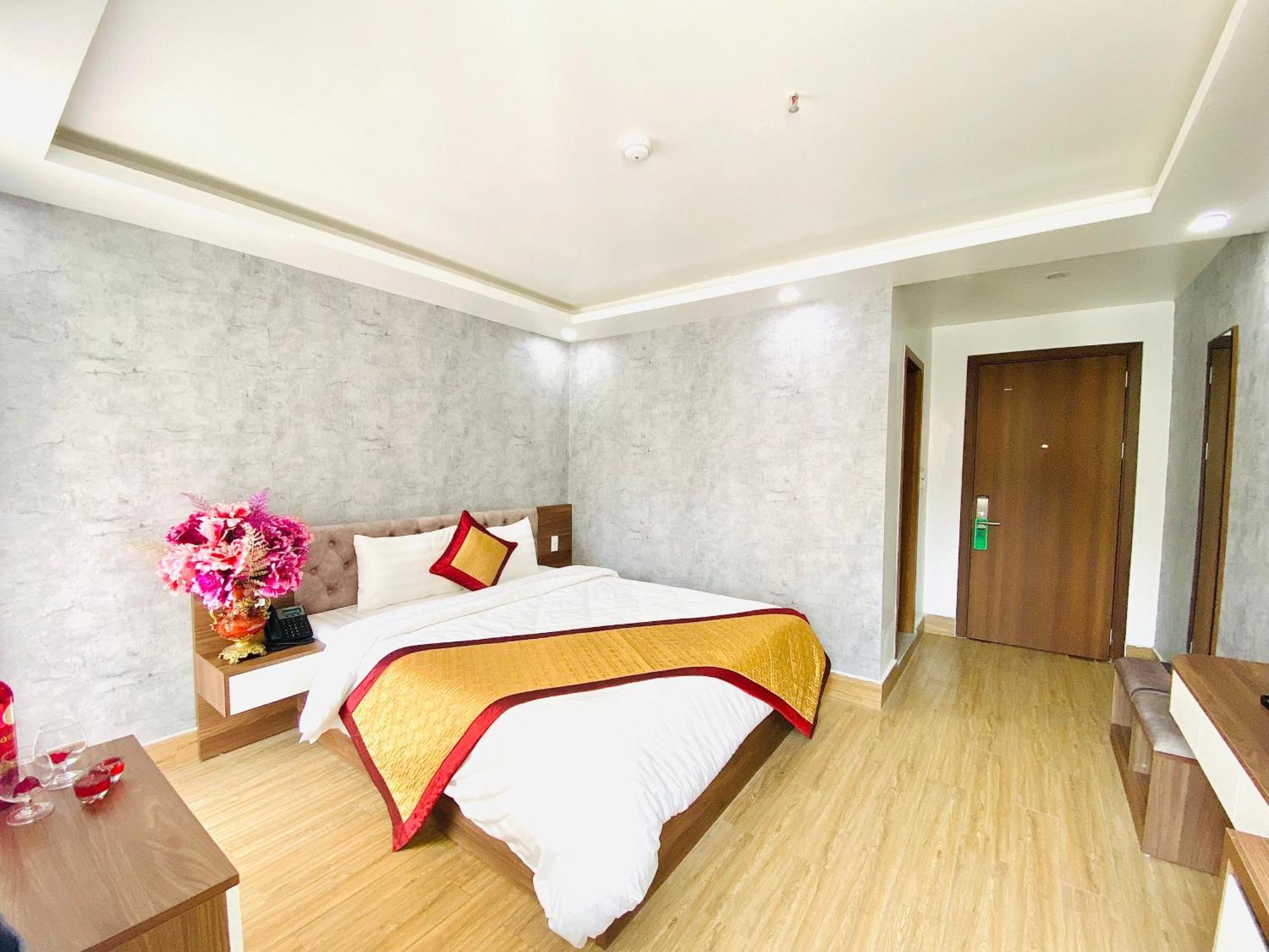 Khach San Kien Ngoc Otel Dong Khe Sau Dış mekan fotoğraf
